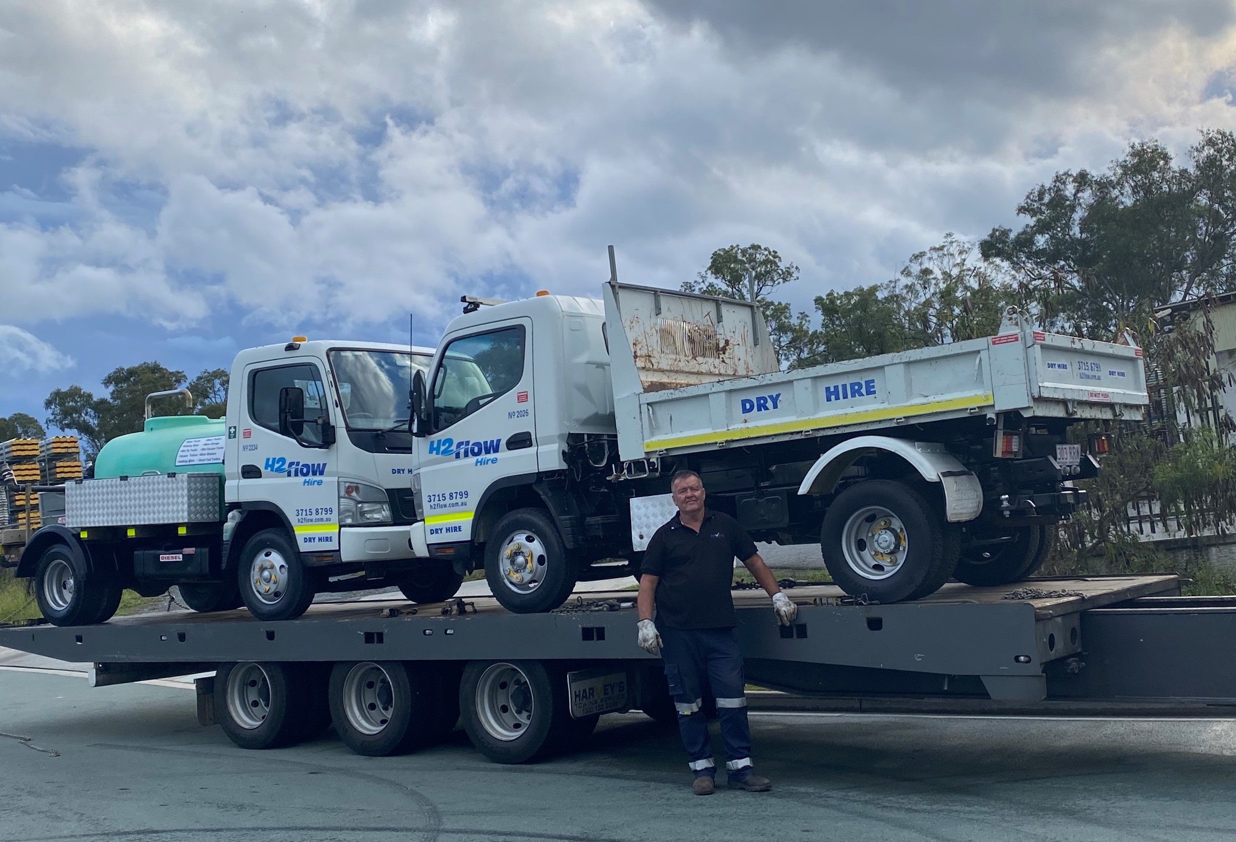 Harvey's Towing our Mini Trucks to North Queensland. H2flow Hire
